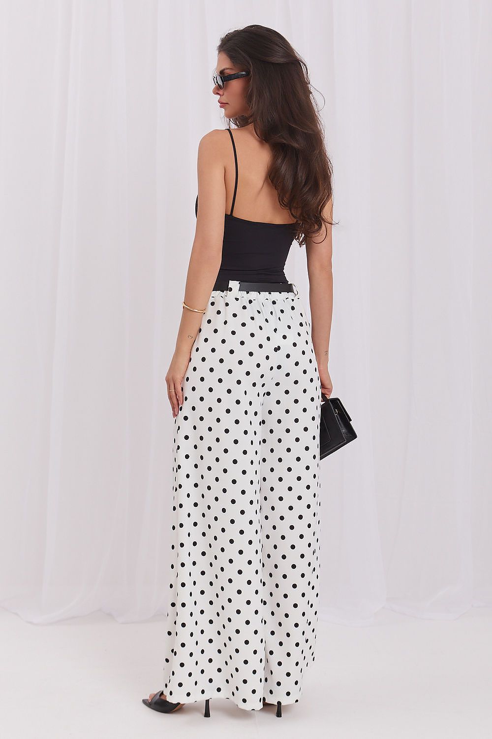 Women trousers model 228417 Italy Moda