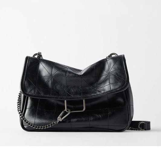 Women's Quilted Leather Flap Crossbody Bag | Vintage Chain Shoulder Bag with Gunmetal Hardware